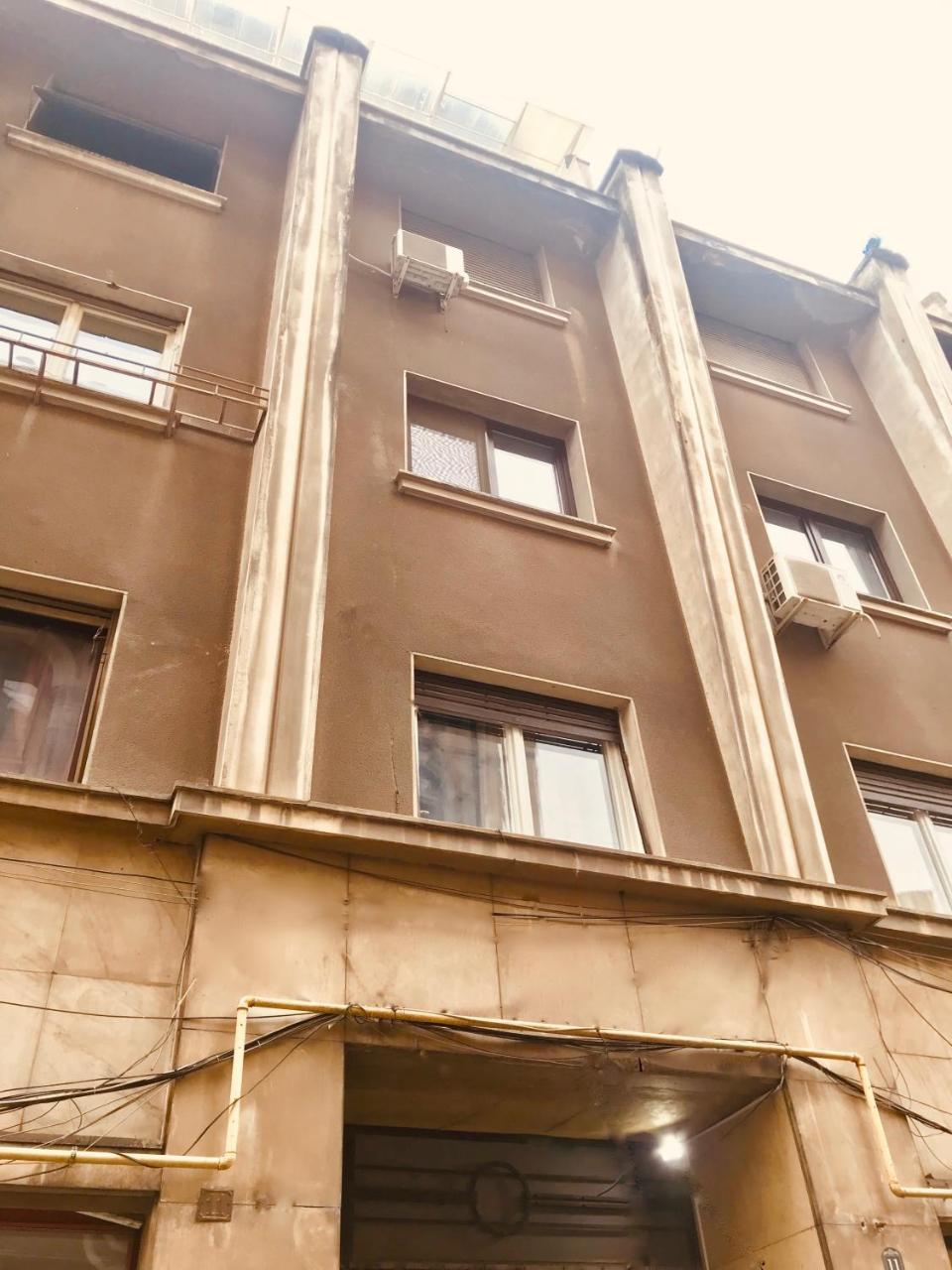 Modern Old Town Central Apartment Bukares Bagian luar foto